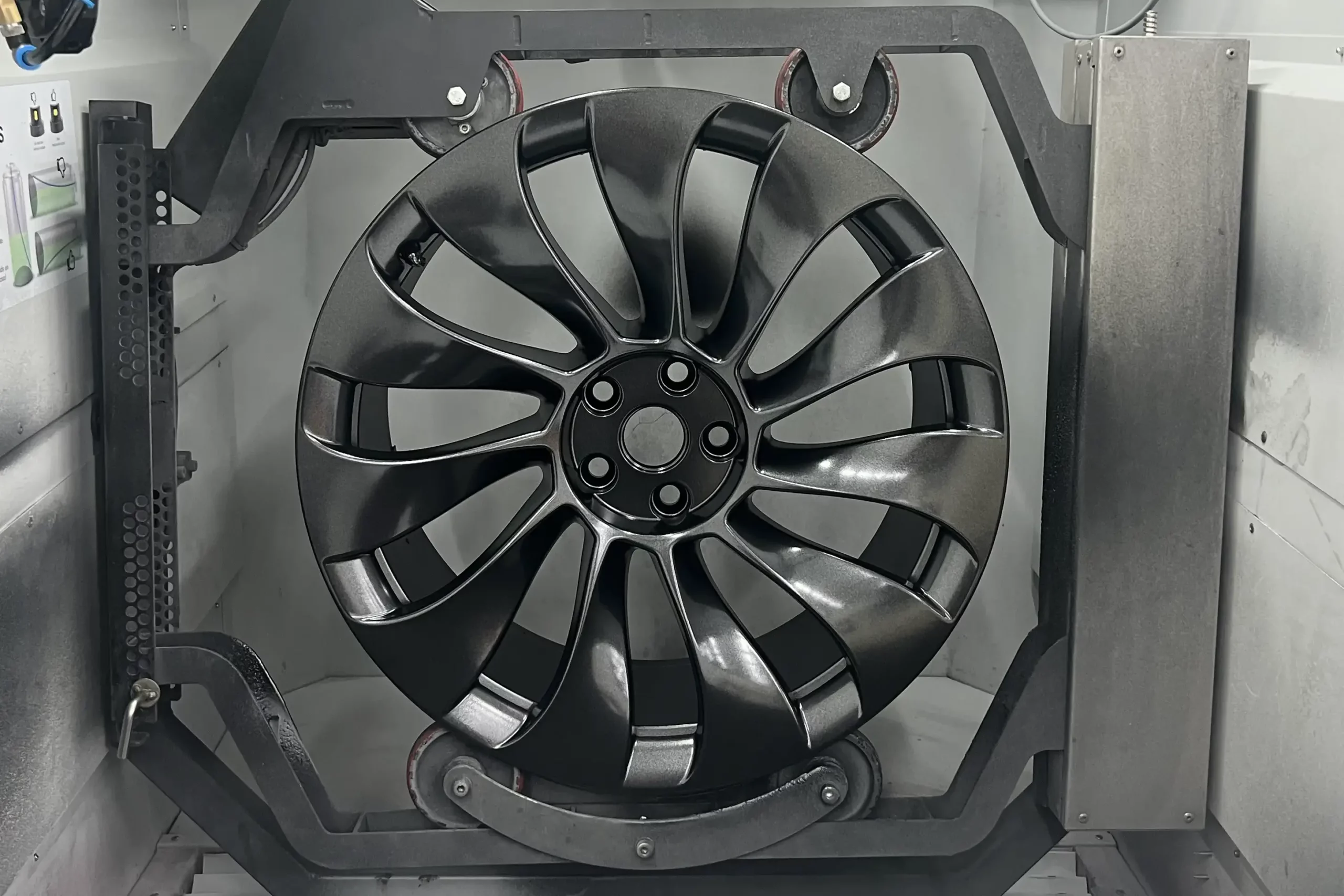 WM600 wheel painting finished result
